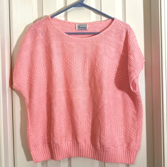 Brunny Sweaters - Vintage Brunny 80s Pink Textured Short sleeve sweater top
